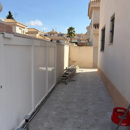 Nicolas De Bussi,22 * Playa Flamenca